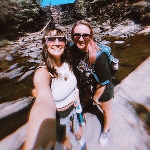 Meet your Posher, Sidney